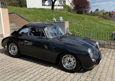 Fahrzeugaufbereitung Siegel in Bogen Oldtimer Seitenansicht