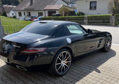 Fahrzeugaufbereitung Siegel in Bogen Mercedes AMG nach Reinigung